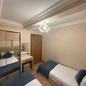 Overland Residencia Apartamento