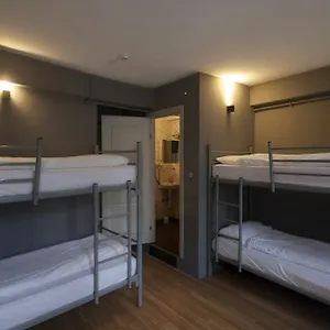  Hostel Eastwest